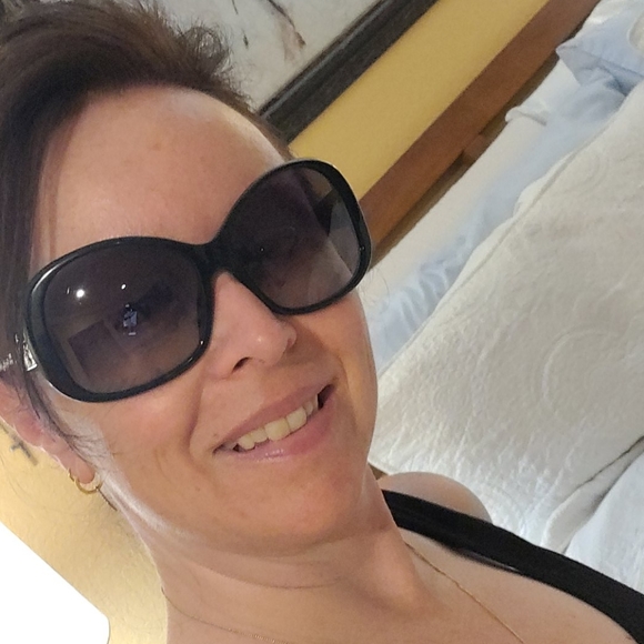 Prada Oversized Black Sunglasses - Picture 11 of 11